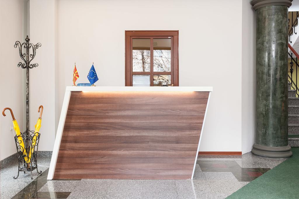 Modern Inn Boutique Hotel Skopje Extérieur photo