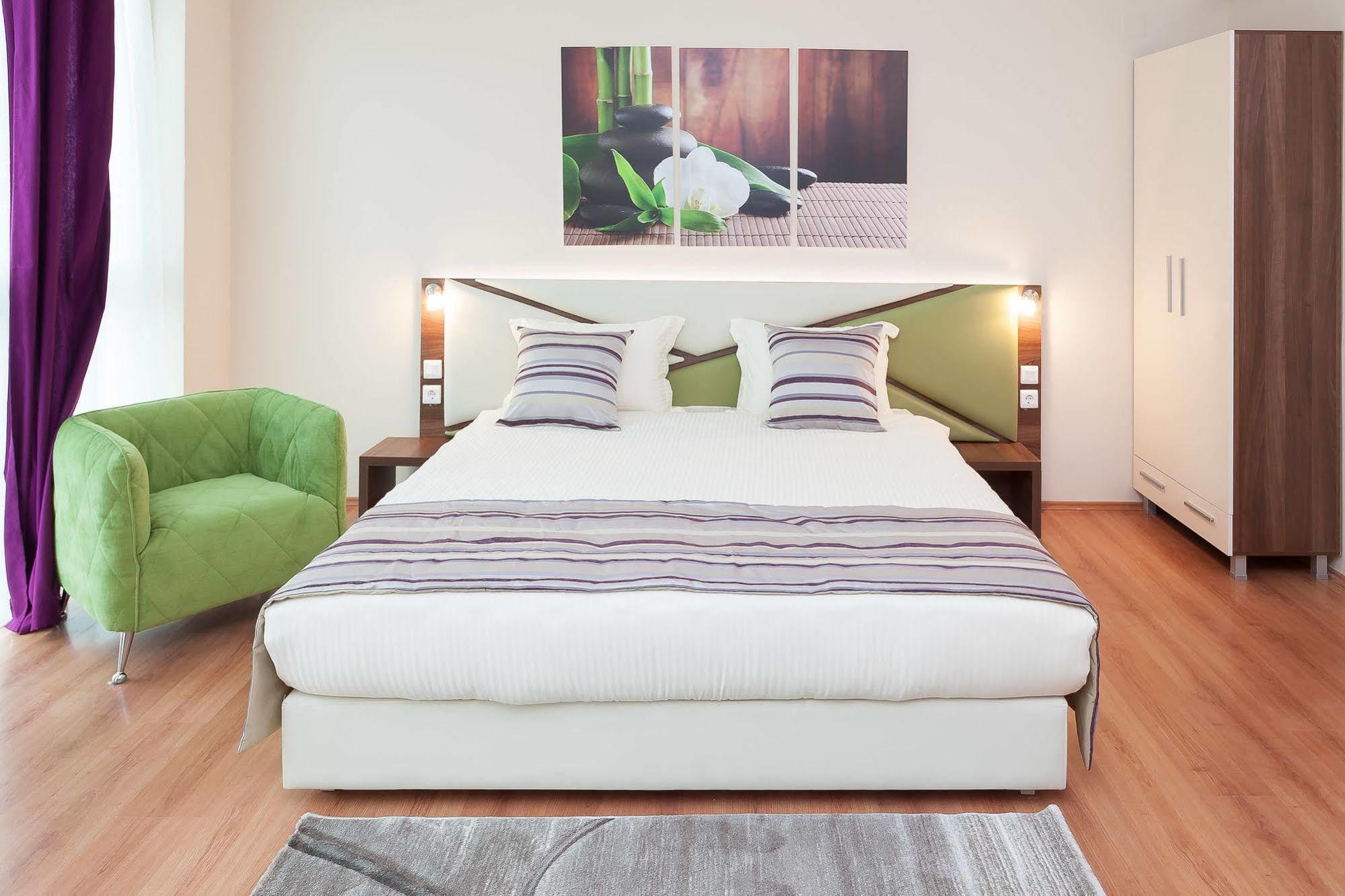 Modern Inn Boutique Hotel Skopje Extérieur photo